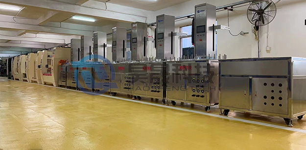 六軸往復噴涂機