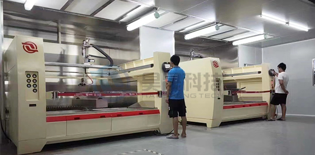 五軸往復(fù)機(jī) 五軸往復(fù)機(jī)